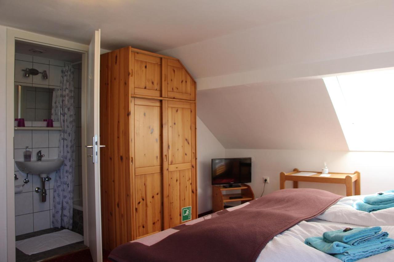 Romantic-Pension Albrecht - Since 1901 Hohenschwangau Buitenkant foto