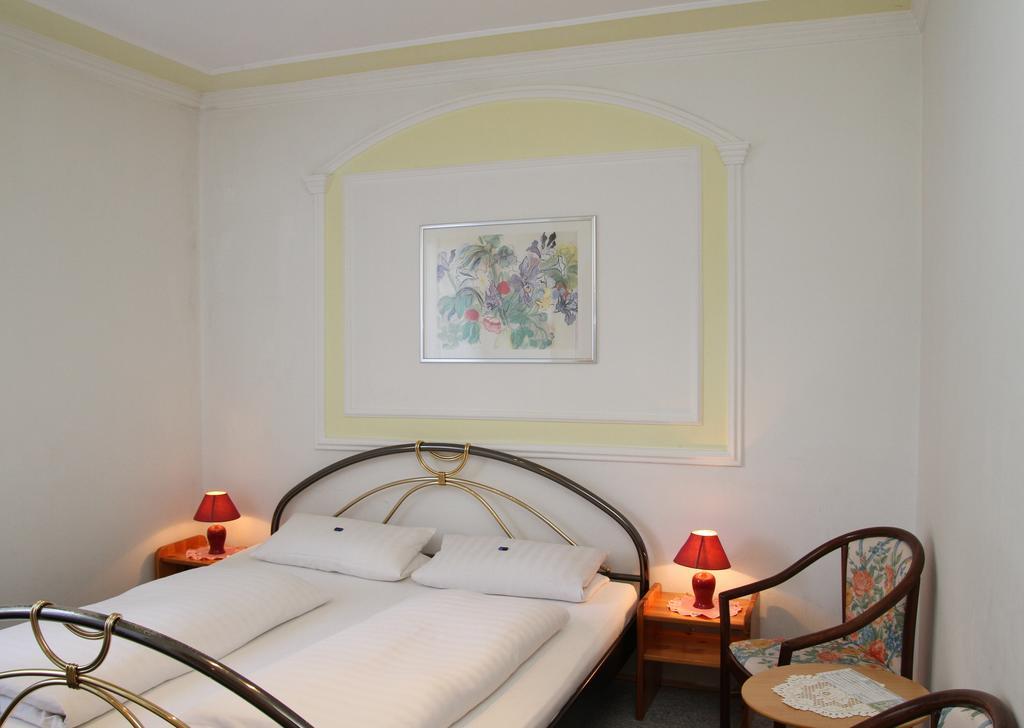 Romantic-Pension Albrecht - Since 1901 Hohenschwangau Buitenkant foto