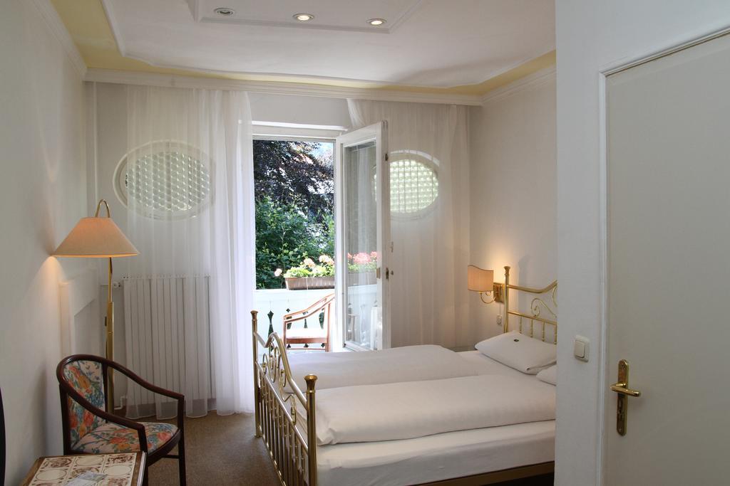 Romantic-Pension Albrecht - Since 1901 Hohenschwangau Buitenkant foto